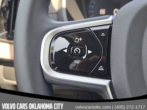 Used 2026 Volvo XC90 B6 Plus w/ Protection Package Premier AWD/4WD image 23