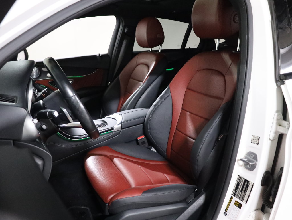 Used 2021 Mercedes-Benz GLC 300 4MATIC Coupe image 25