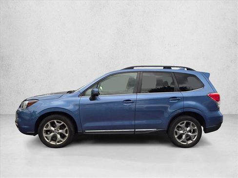 Used 2018 Subaru Forester 2.5i Touring w/ Popular Package #2 AWD/4WD image 4