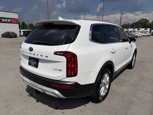 Used 2020 Kia Telluride LX AWD/4WD image 3