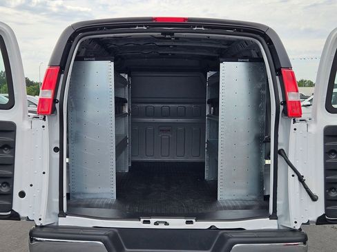 New 2025 Chevrolet Express 2500 w/ Driver Convenience Package image 26