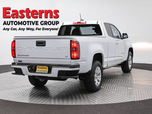Used 2022 Chevrolet Colorado LT w/ Fleet Safety Package RWD image 5