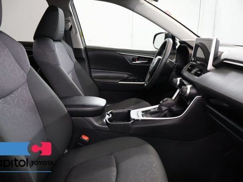 Certified 2025 Toyota RAV4 XLE AWD/4WD image 27