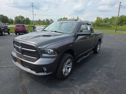 Used 2015 RAM 1500 Sport w/ Trailer Tow Group AWD/4WD image 3