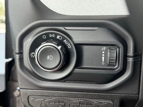 New 2025 Jeep Wrangler Sahara w/ Technology Group image 24