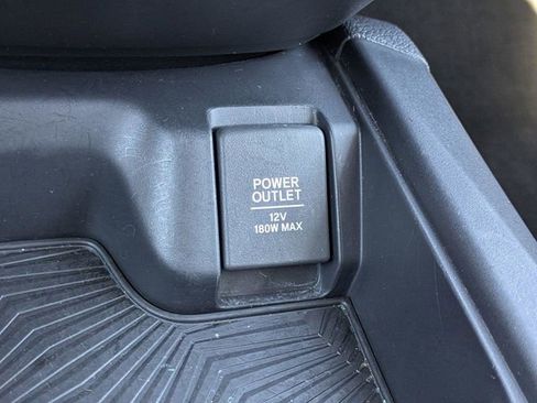 Used 2018 Honda CR-V Touring image 25