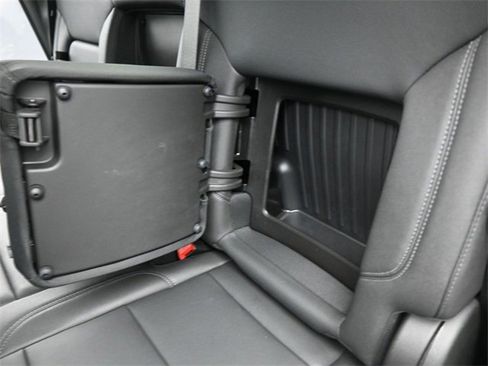 Used 2024 Chevrolet Silverado 1500 LTZ w/ Technology Package image 17