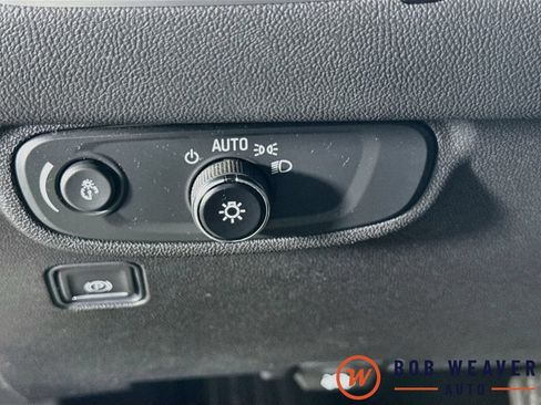 Used 2023 GMC Terrain SLE w/ Driver Convenience Package AWD/4WD image 12
