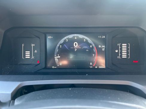 New 2025 Toyota Tacoma SR image 9