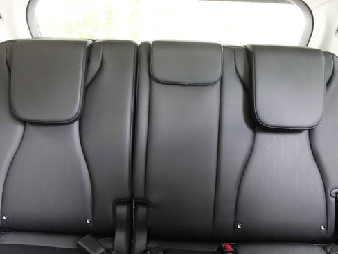 New 2025 Kia Carnival EX image 63