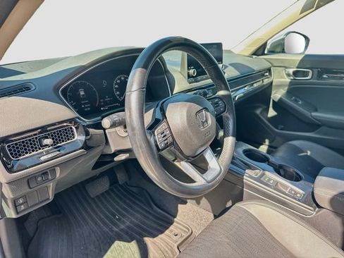 Used 2023 Honda Civic EX-L image 10