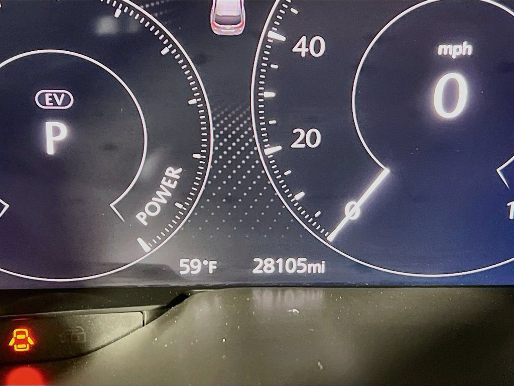 Used 2024 MAZDA CX-90 Plug-In Hybrid w/ Premium Plus AWD/4WD image 11