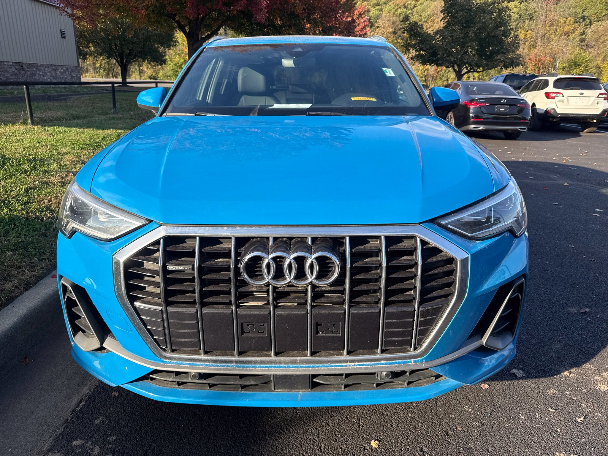 Used 2023 Audi Q3 2.0T Premium AWD/4WD image 2