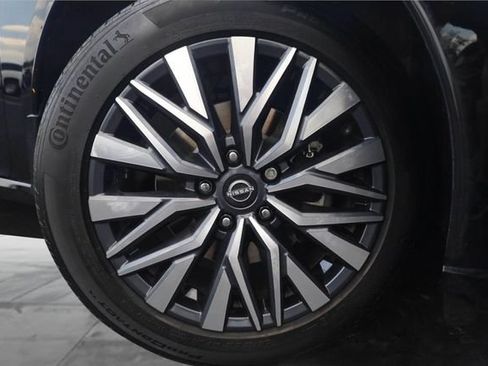 Certified 2023 Nissan Altima 2.5 SV w/ SV Premium Package AWD/4WD image 3