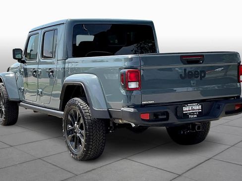 New 2025 Jeep Gladiator Sport image 12