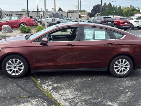 Used 2015 Ford Fusion S FWD image 5