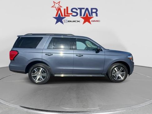 Used 2023 Ford Expedition XLT RWD image 8