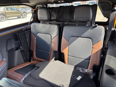 Used 2022 Ford Bronco Outer Banks AWD/4WD image 18