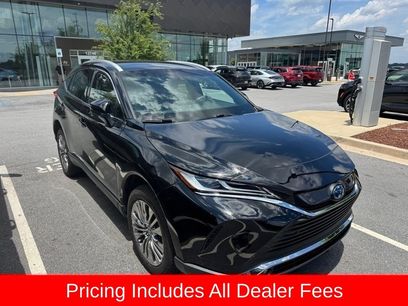 Used 2024 Toyota Venza XLE