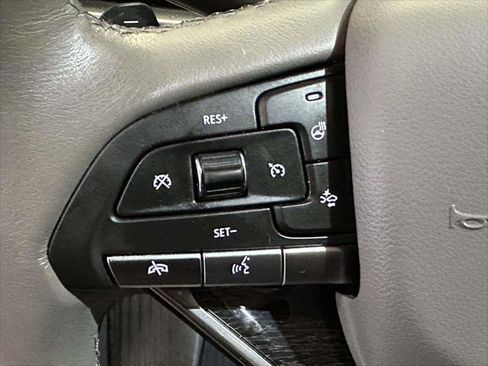 Used 2023 Cadillac XT6 Premium Luxury image 22