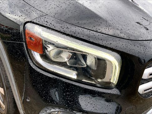 Used 2020 Mercedes-Benz GLB 250 image 27
