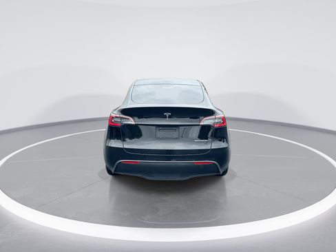 Used 2020 Tesla Model Y Long Range AWD/4WD image 8