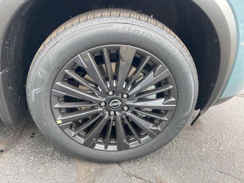 New 2026 Nissan Pathfinder SL image 31