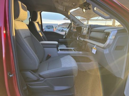New 2025 Ford F250 XLT w/ FX4 Off-Road Package image 11