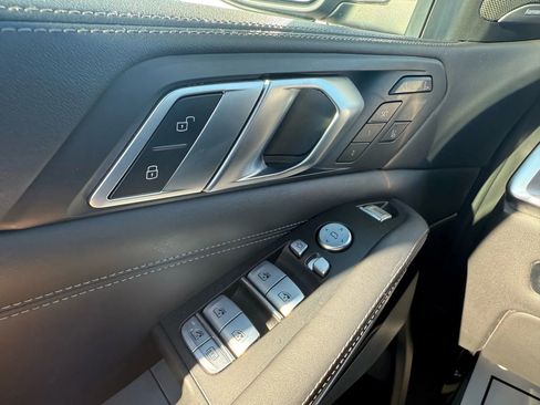 Used 2023 BMW X7 xDrive40i image 16