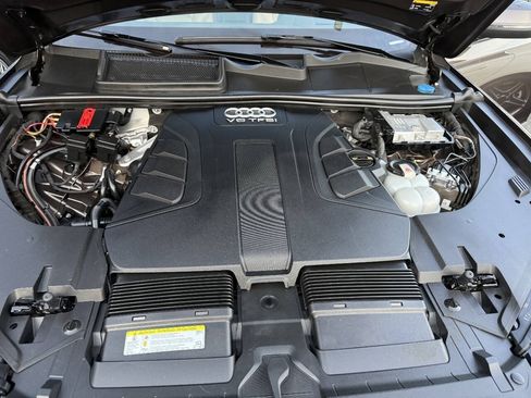 Used 2018 Audi Q7 3.0T Prestige w/ Prestige Package AWD/4WD image 17