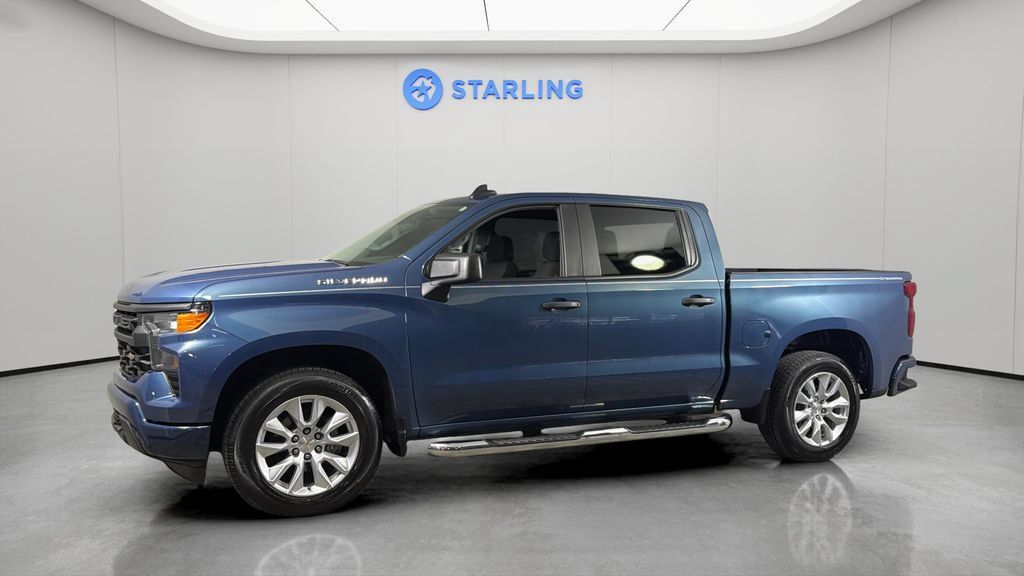 Certified 2024 Chevrolet Silverado 1500 Custom RWD image 2