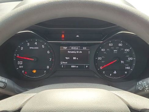 Used 2023 Chevrolet TrailBlazer LT w/ Convenience Package FWD image 23
