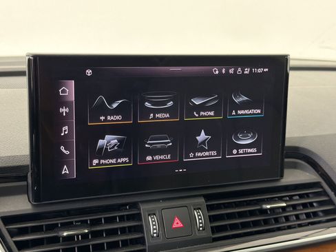 Used 2023 Audi Q5 2.0T Premium Plus w/ Premium Plus Package AWD/4WD image 27