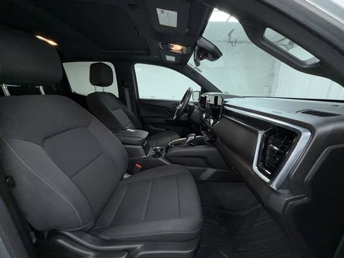 Used 2023 GMC Canyon Elevation w/ Convenience Package AWD/4WD image 18