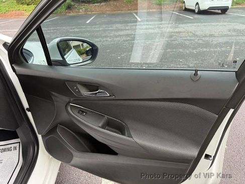 Used 2019 Chevrolet Cruze LT FWD image 8