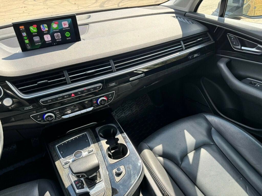 Used 2019 Audi Q7 3.0T Prestige w/ Prestige Package AWD/4WD image 24