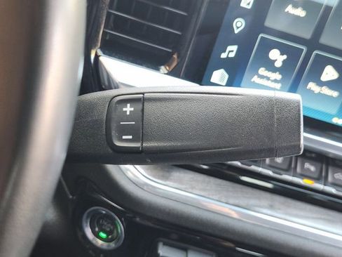 Used 2024 Chevrolet Silverado 2500 LTZ w/ LTZ Premium Package image 27