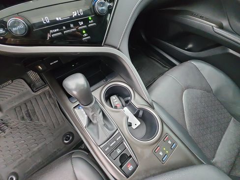 Used 2023 Toyota Camry XSE w/ Navigation Package FWD image 18