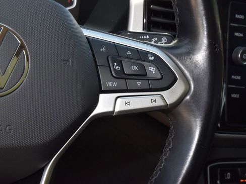 Used 2021 Volkswagen Atlas SEL AWD/4WD image 25