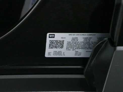 Used 2025 Chevrolet Trax ACTIV w/ Driver Confidence Package FWD image 31