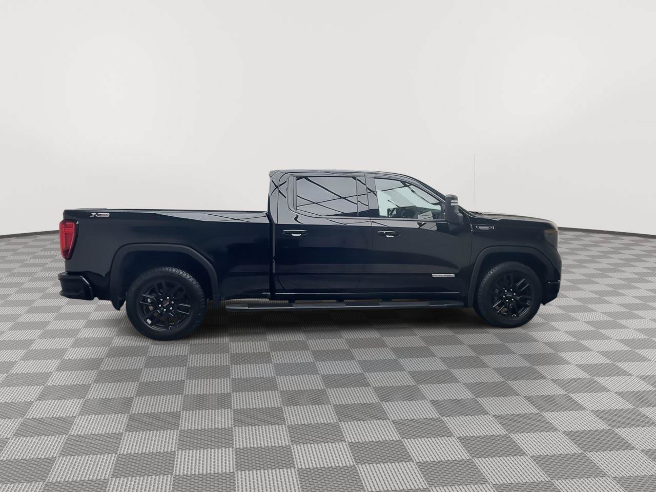 Certified 2024 GMC Sierra 1500 Elevation w/ Preferred Package AWD/4WD image 44