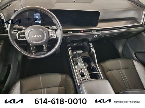 Certified 2024 Kia Sorento S image 17