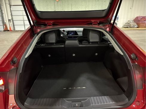 Certified 2025 Toyota Prius XLE FWD image 7