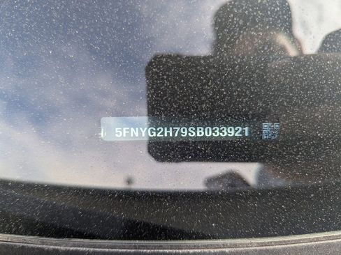 Used 2025 Honda Pilot Touring image 10