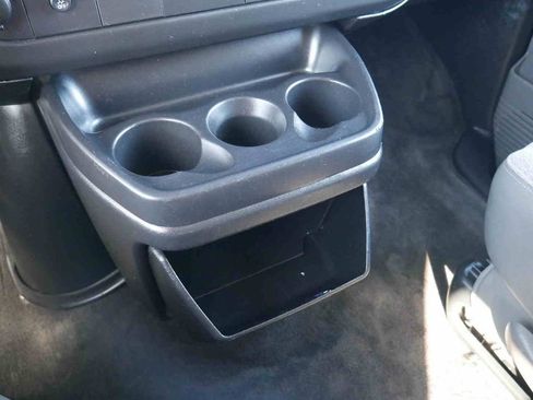 Used 2013 Chevrolet Express 1500 LS image 27