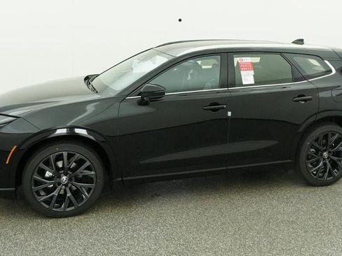 New 2026 Toyota Crown Signia image 2