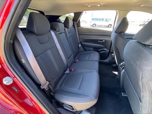 Used 2025 Hyundai Tucson SEL image 21