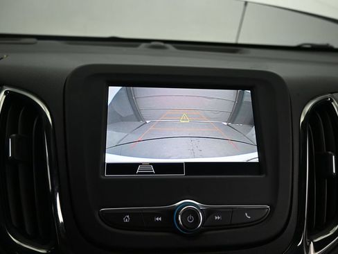 Used 2022 Chevrolet Equinox RS FWD image 28