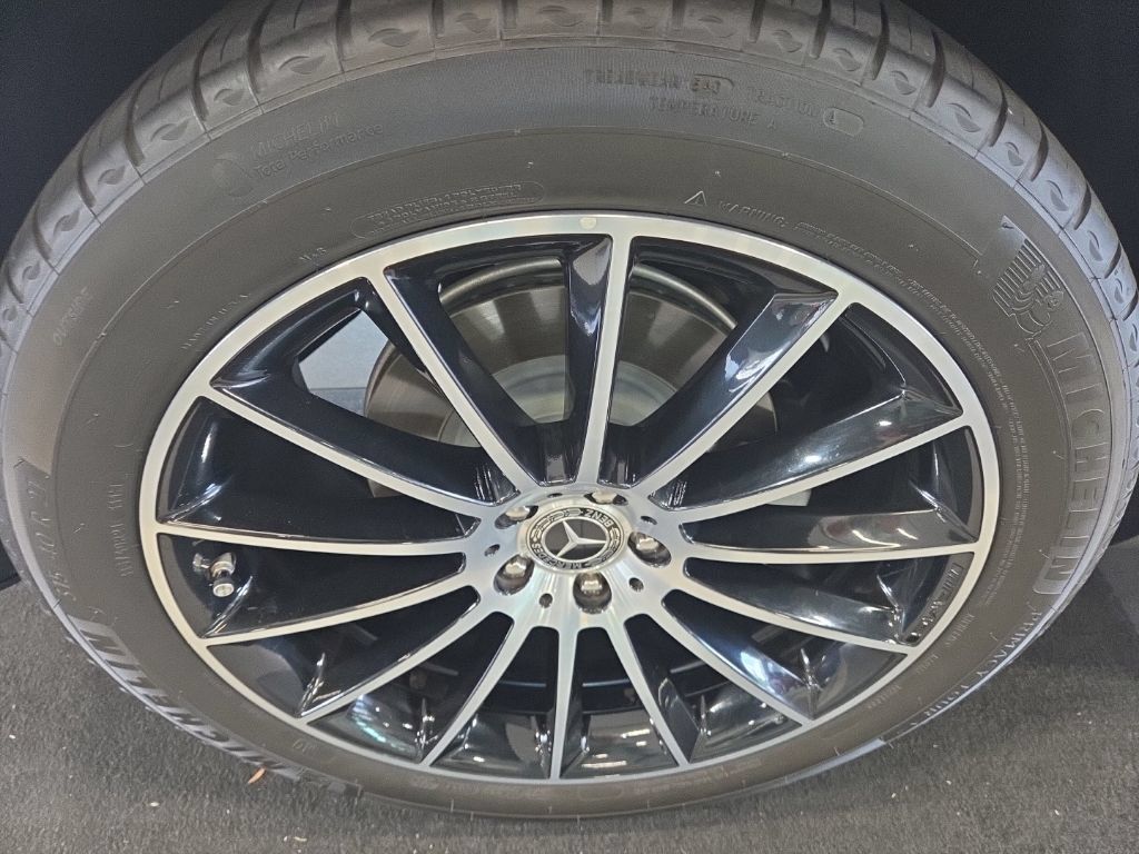 Used 2020 Mercedes-Benz GLE 580 4MATIC image 10