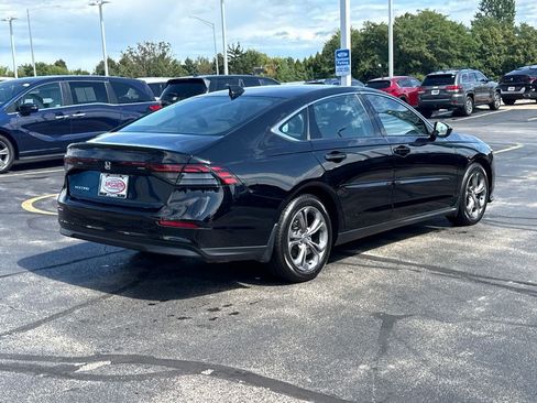 Used 2024 Honda Accord EX image 11